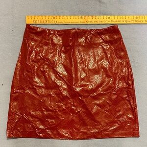 Star city clothing co Red size 2 Faux Leather Skirt snake print